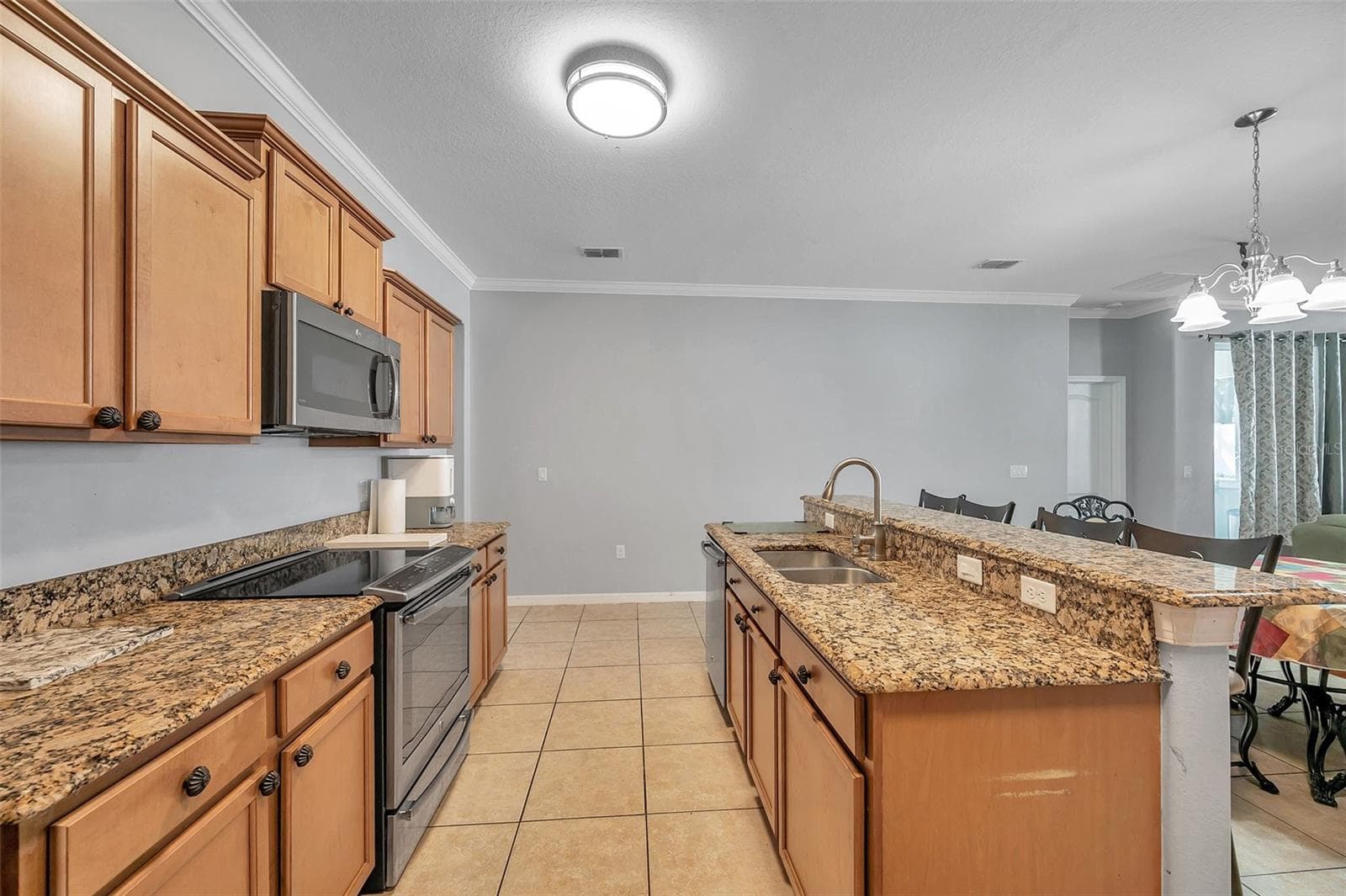 Single Family Residence at 4476 CREEKSIDE DR, MULBERRY, photo 19 of 59