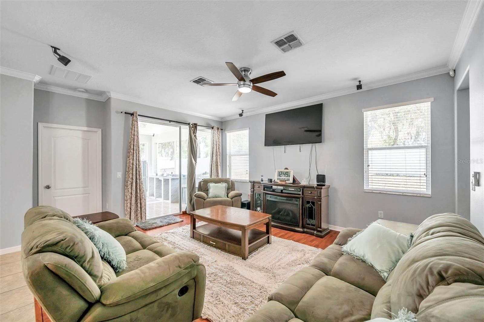 Single Family Residence at 4476 CREEKSIDE DR, MULBERRY, photo 29 of 59