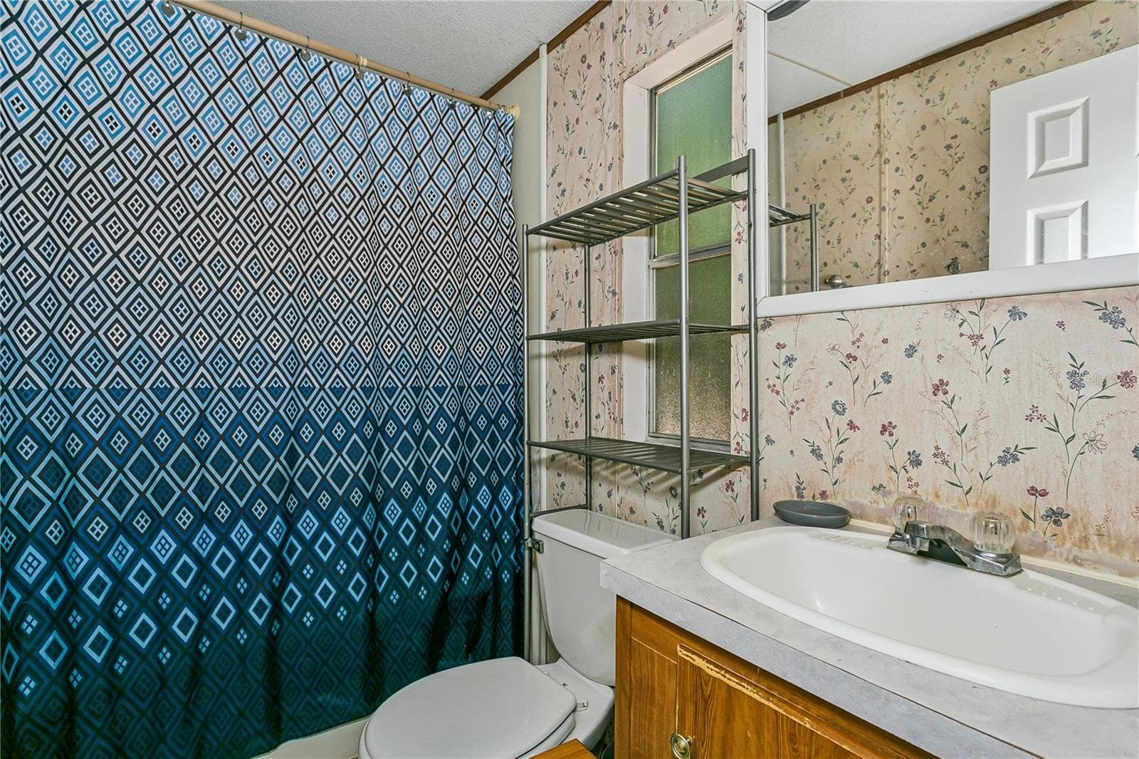 Manufactured Home at 2323 CAMORS RD, JAY, photo 28 of 30