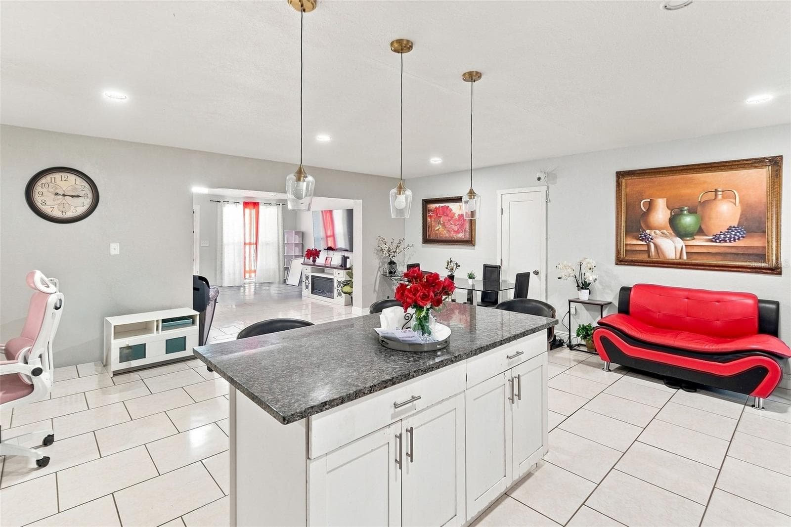 Single Family Residence at 6819 32ND AVE S, TAMPA, photo 13 of 42