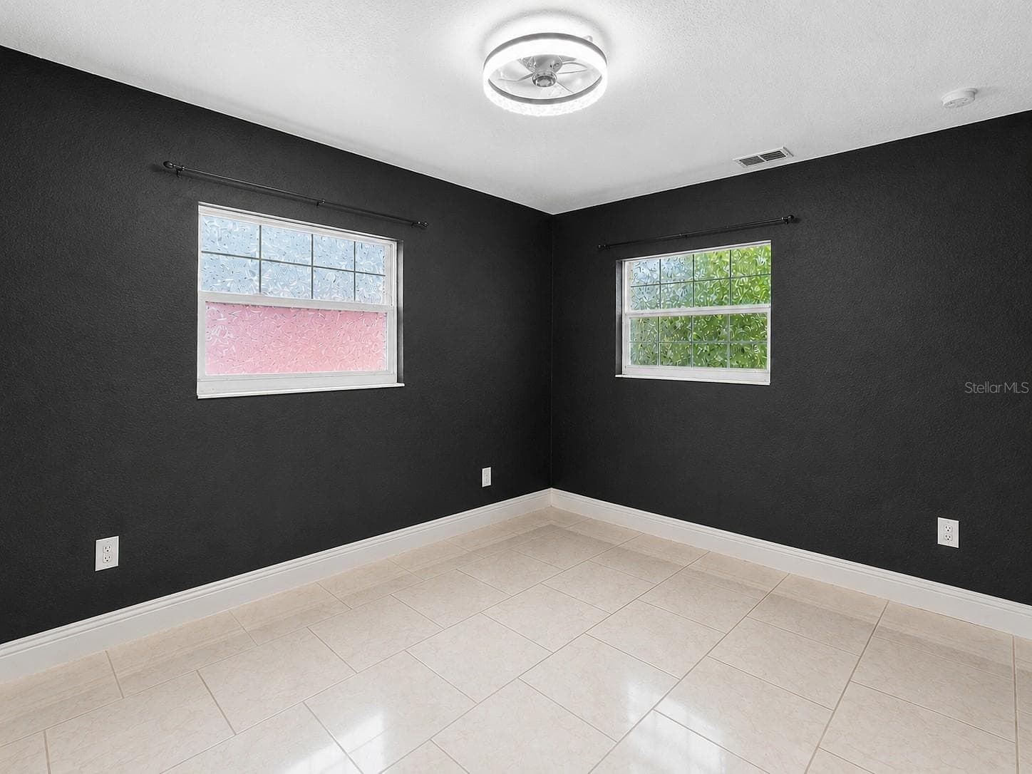 Single Family Residence at 6819 32ND AVE S, TAMPA, photo 20 of 42