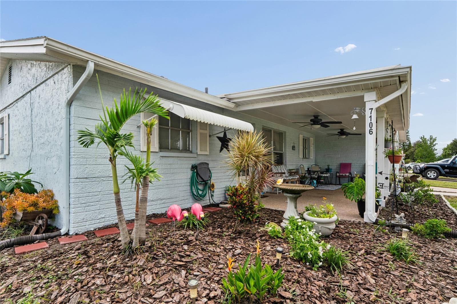 Single Family Residence at 7106 PALISADE DR, PORT RICHEY, photo 6 of 51