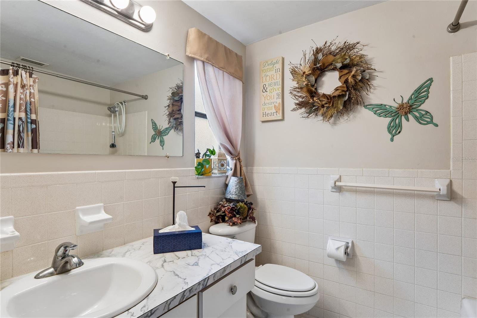 Single Family Residence at 7106 PALISADE DR, PORT RICHEY, photo 23 of 51
