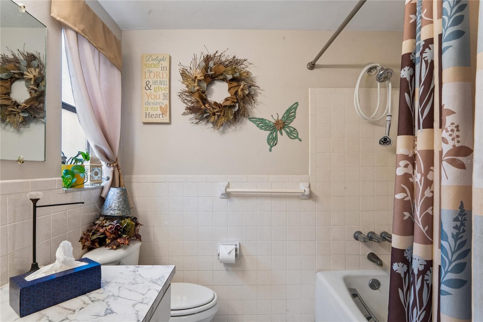 Single Family Residence at 7106 PALISADE DR, PORT RICHEY, photo 24 of 51