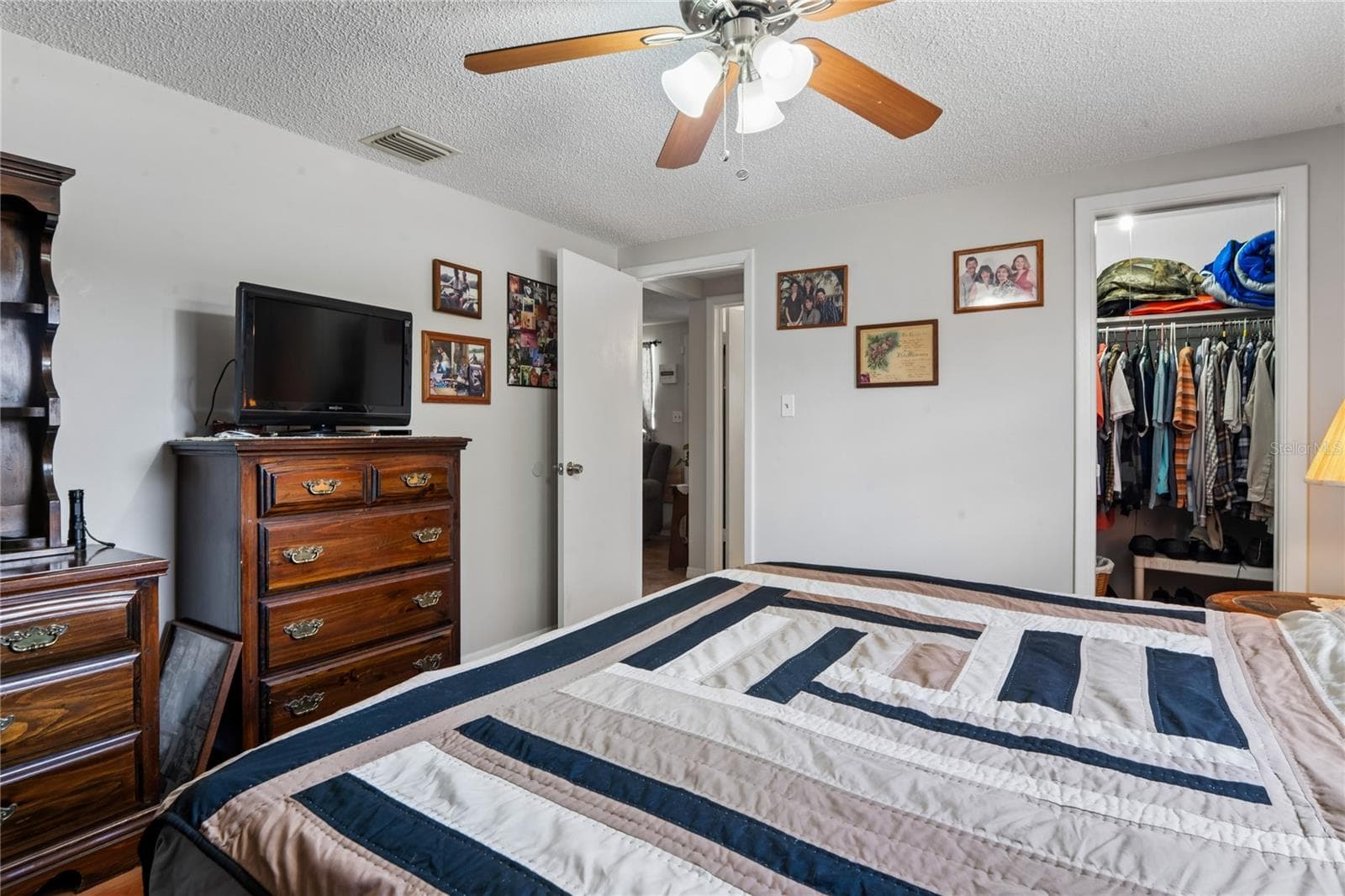 Single Family Residence at 7106 PALISADE DR, PORT RICHEY, photo 29 of 51