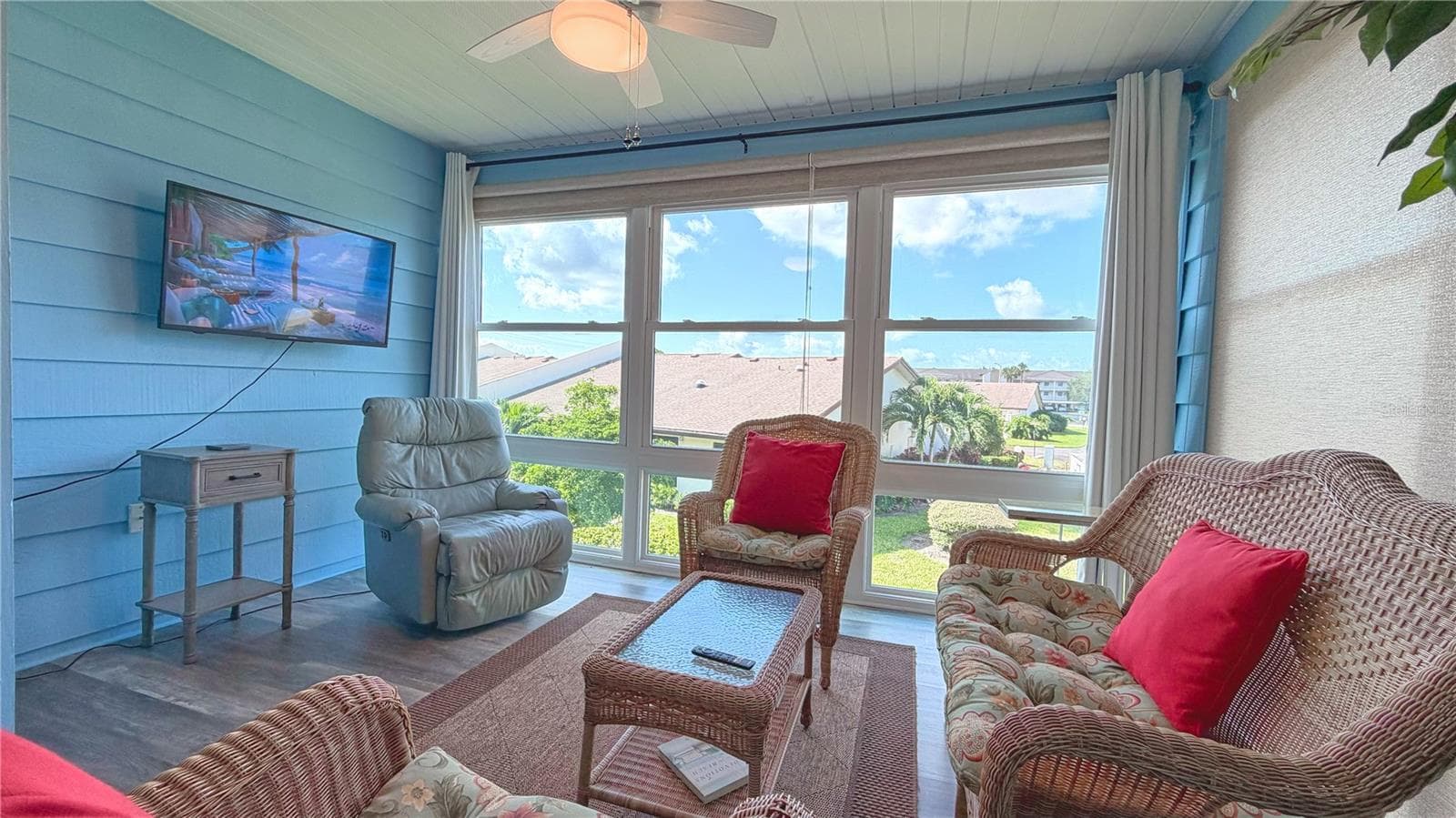Condominium at 7163 28TH AVE W #7163, BRADENTON, photo 7 of 69
