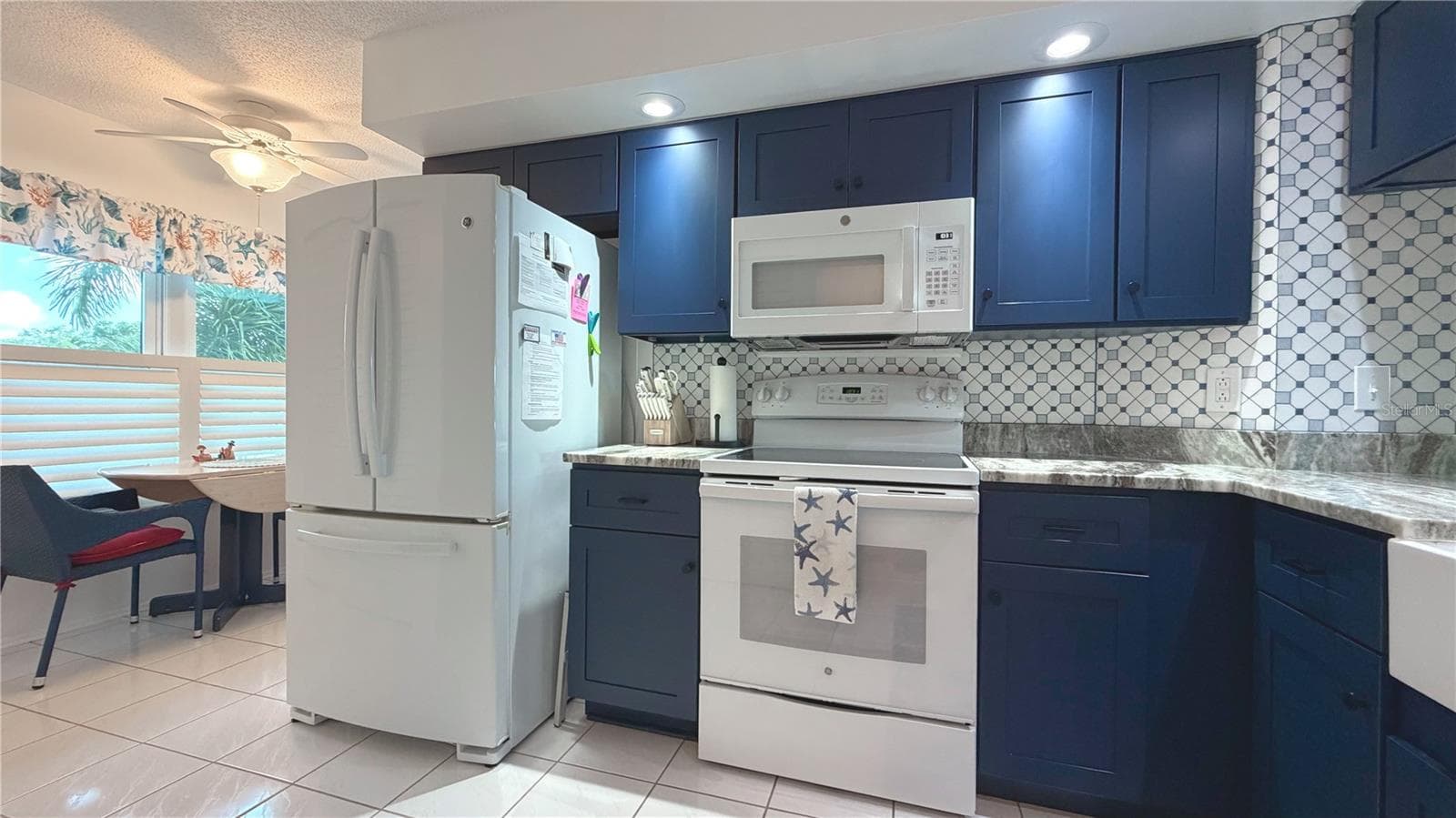 Condominium at 7163 28TH AVE W #7163, BRADENTON, photo 16 of 69