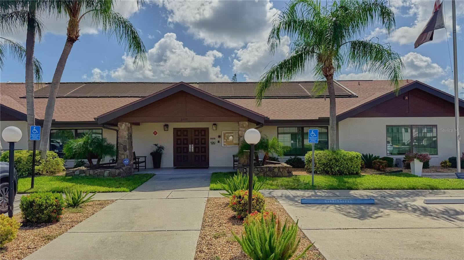 Condominium at 7163 28TH AVE W #7163, BRADENTON, photo 55 of 69