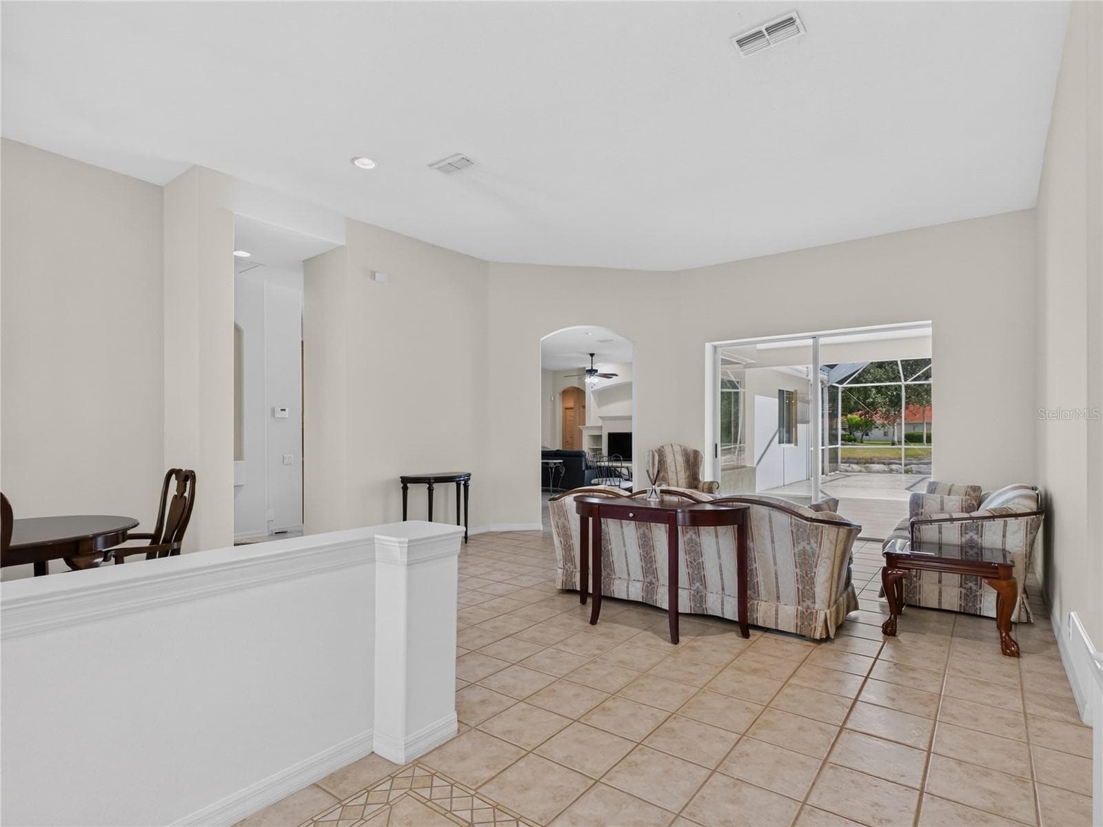 Single Family Residence at 10207 ESTUARY DR, TAMPA, photo 10 of 97