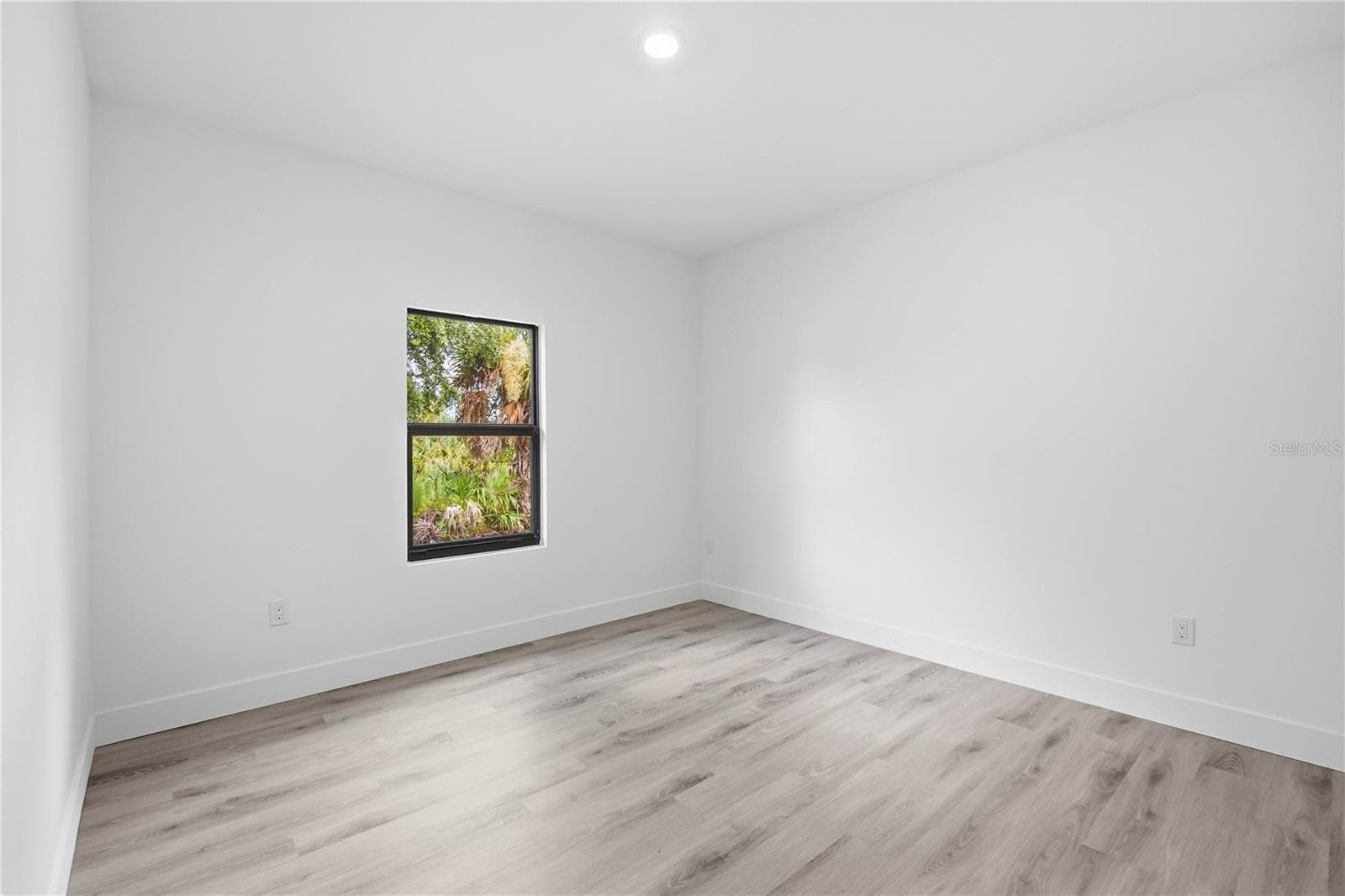Single Family Residence at 8533 LANCELOT AVE, NORTH PORT, photo 17 of 25