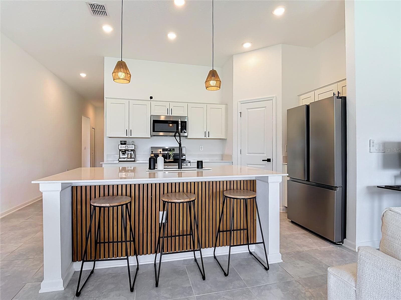 Kitchen Island - 4782 CLOISTER ST, KISSIMMEE
