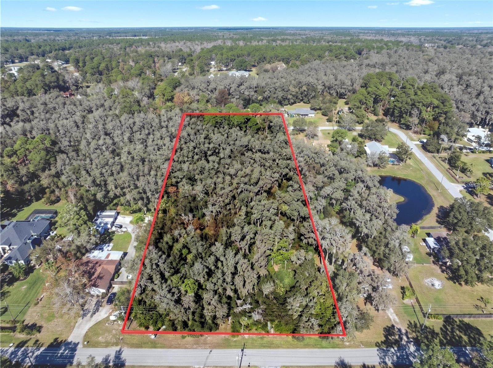 32-26-18-0010-00000-0560 COUNTRY LN