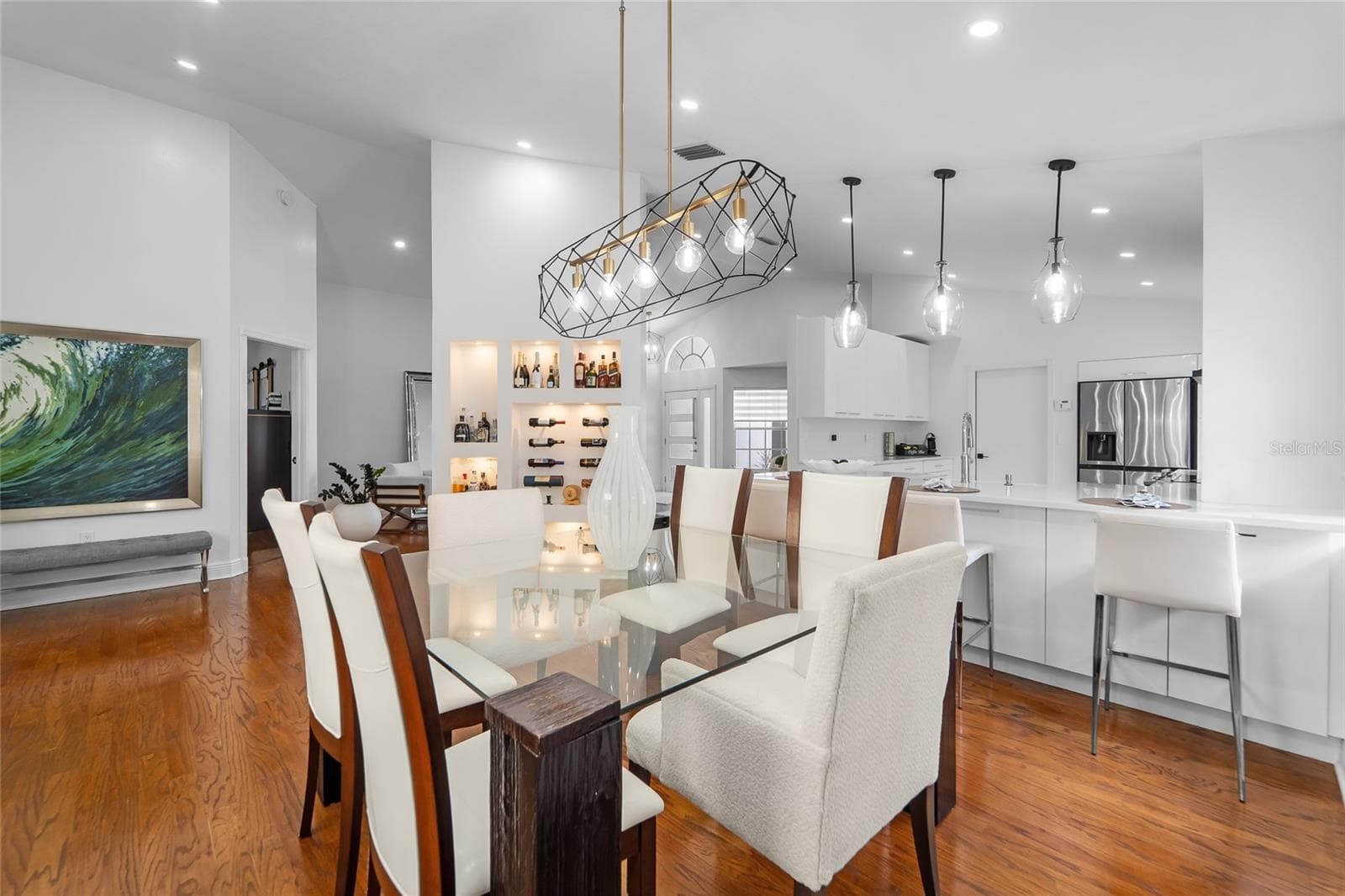 Single Family Residence at 9720 FREDERICKSBURG RD, TAMPA, photo 10 of 37