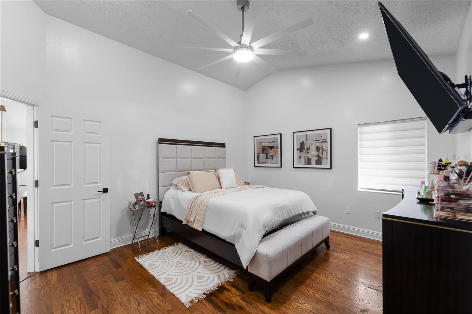 Single Family Residence at 9720 FREDERICKSBURG RD, TAMPA, photo 17 of 37