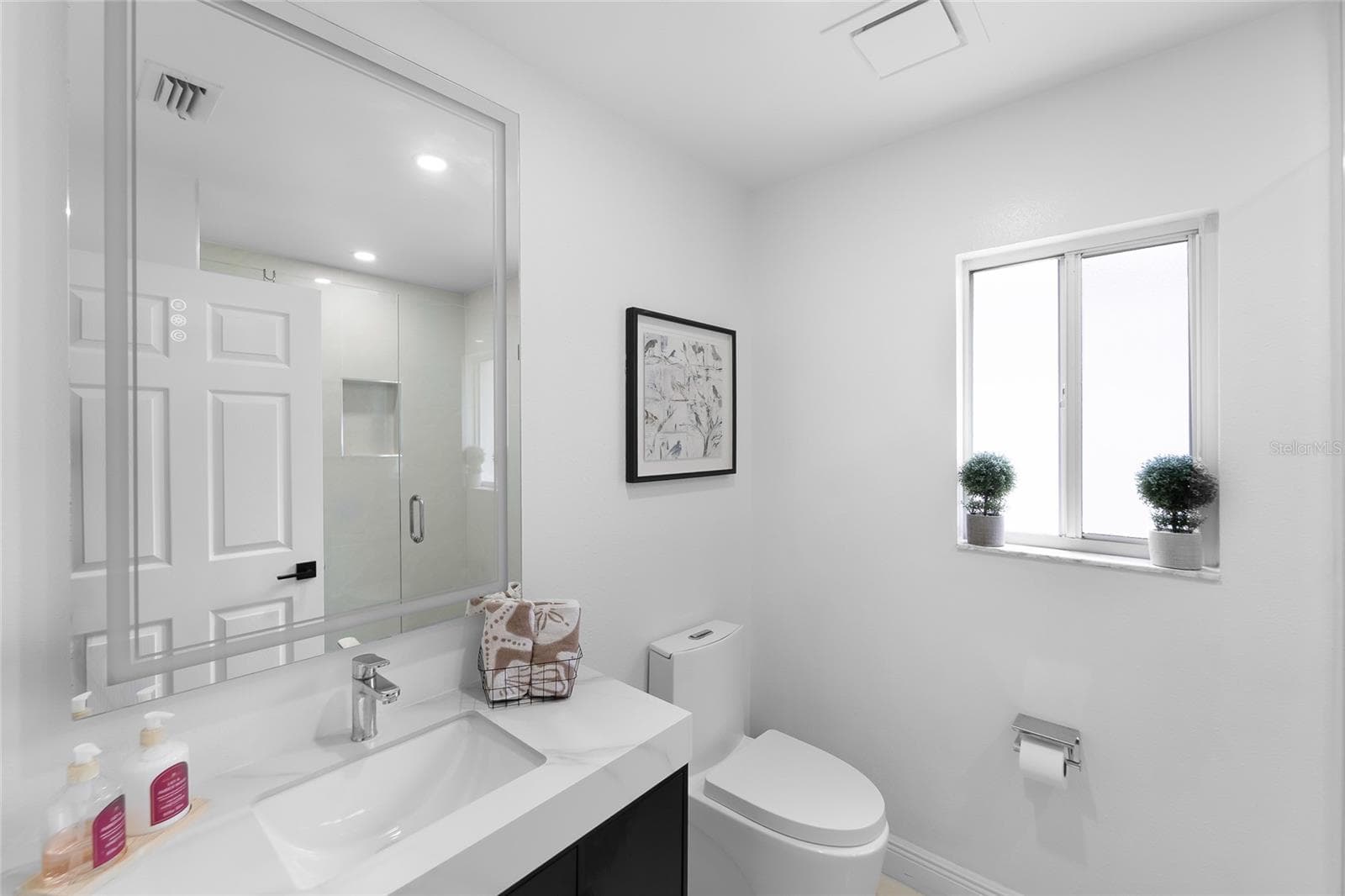 Single Family Residence at 9720 FREDERICKSBURG RD, TAMPA, photo 27 of 37