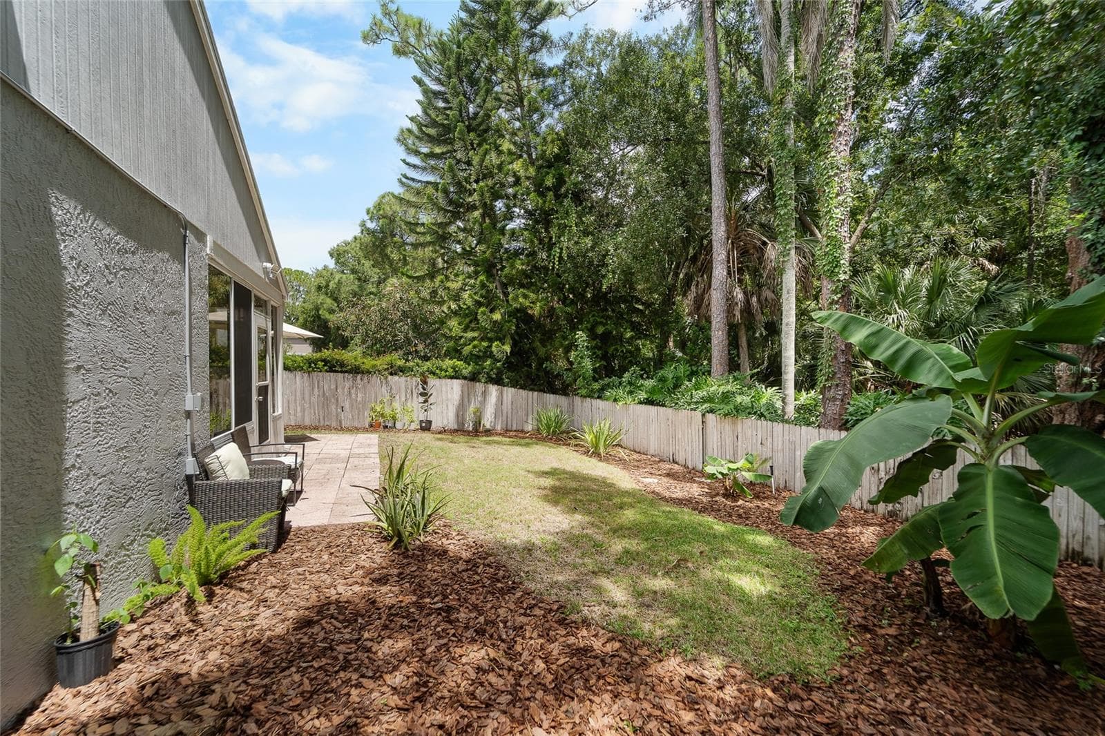 Single Family Residence at 9720 FREDERICKSBURG RD, TAMPA, photo 33 of 37