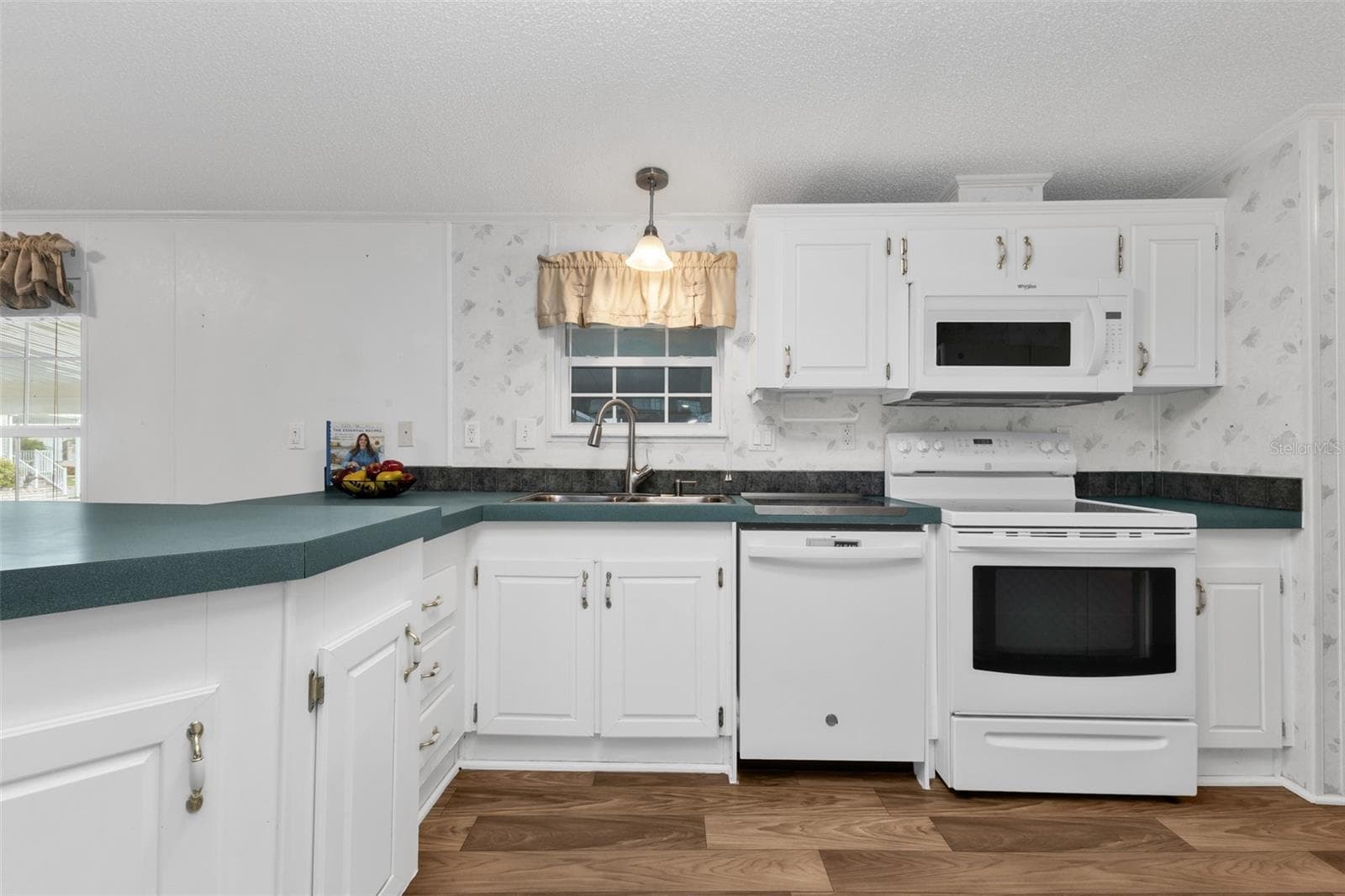 Manufactured Home at 1000 KINGS HWY #380, PORT CHARLOTTE, photo 7 of 80