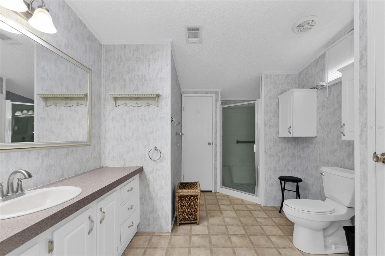 Primary Bathroom - 1000 KINGS HWY #380, PORT CHARLOTTE