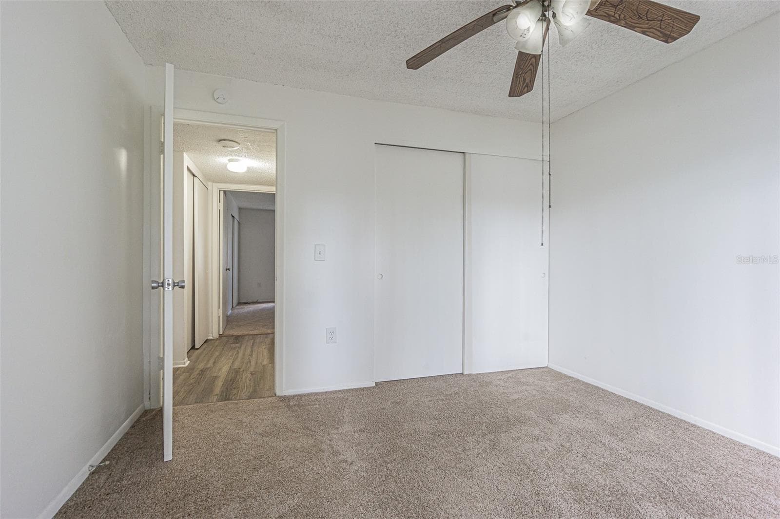 Condominium at 4215 EAST BAY DR #1105B, CLEARWATER, photo 9 of 22