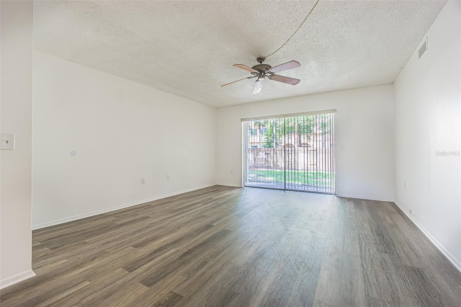 Condominium at 4215 EAST BAY DR #1105B, CLEARWATER, photo 13 of 22