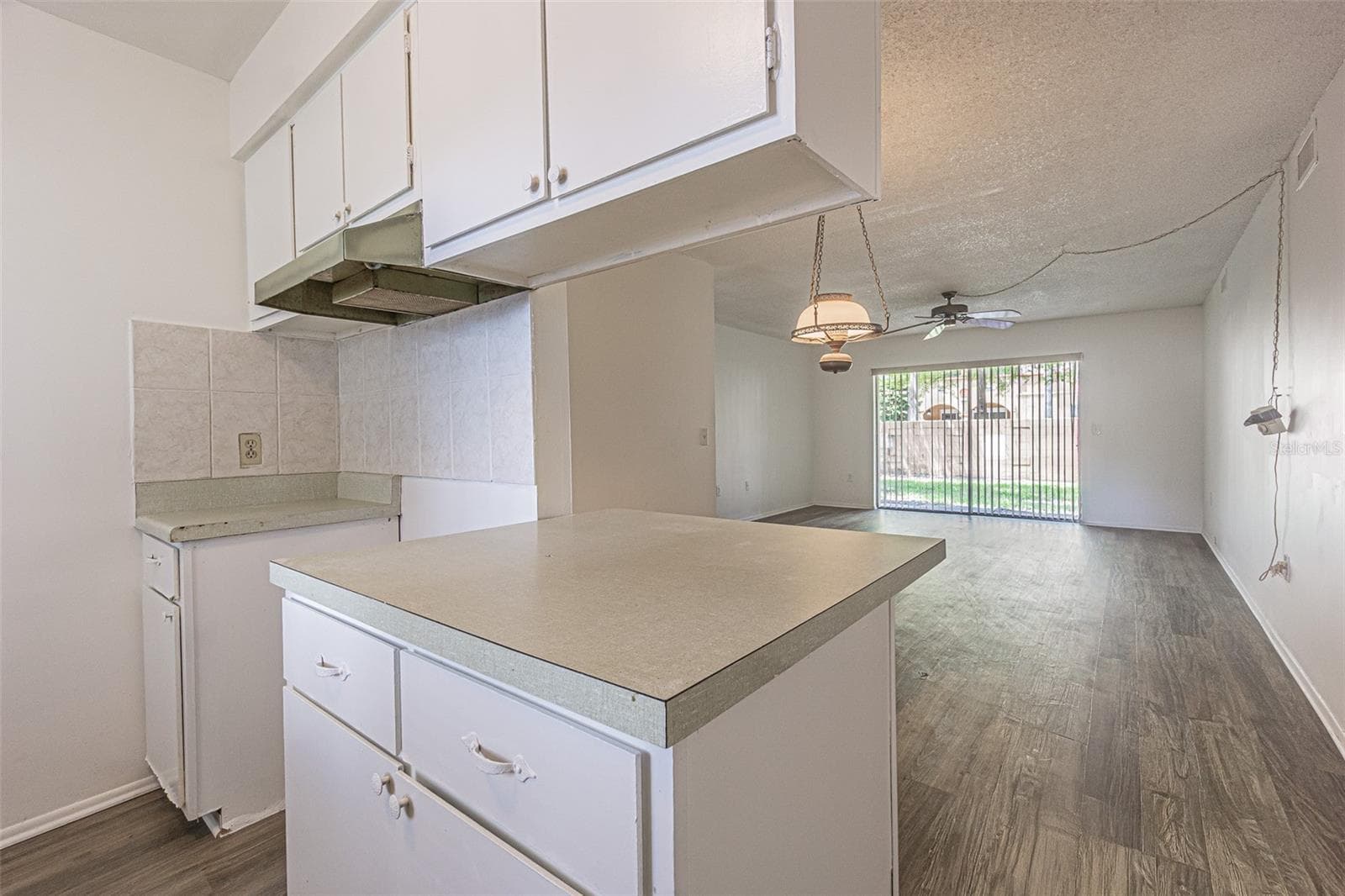 Condominium at 4215 EAST BAY DR #1105B, CLEARWATER, photo 20 of 22