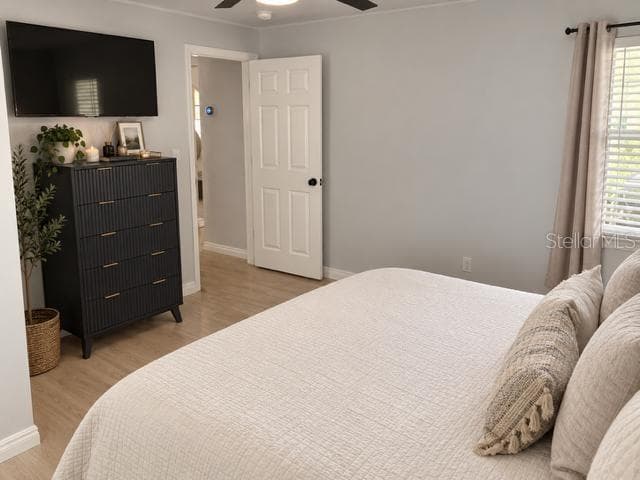 Single Family Residence at 11710 NORTH DR, TAMPA, photo 14 of 32