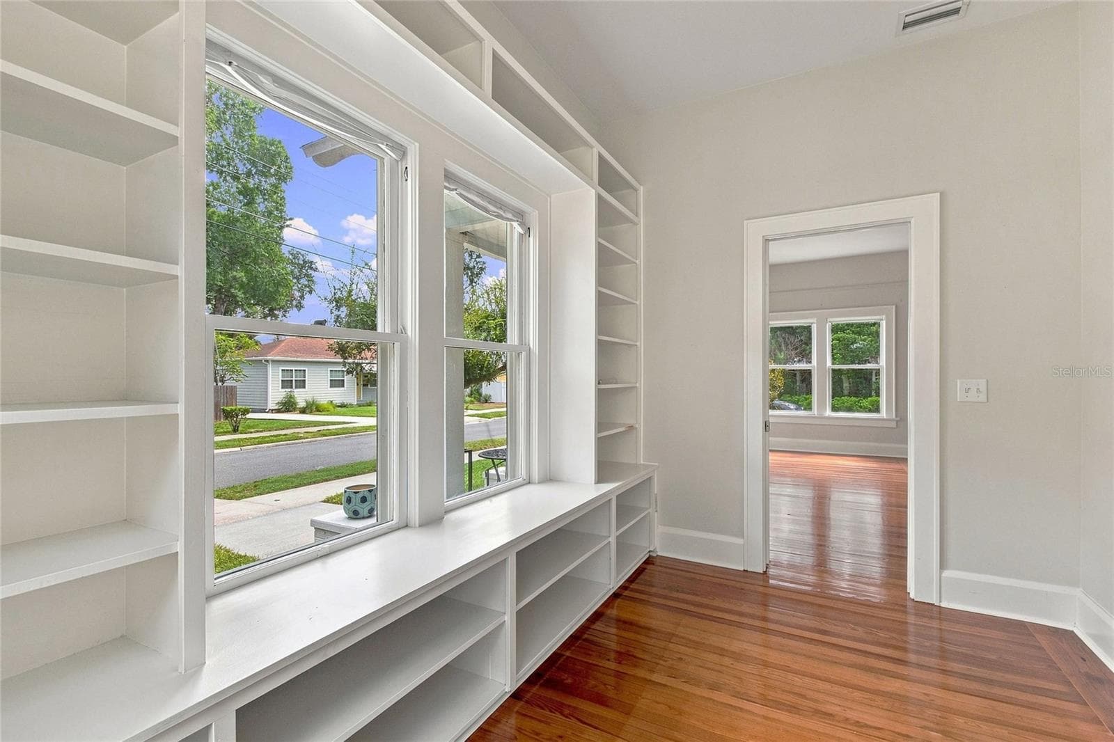 office at front of home - 929 VISTABULA ST, LAKELAND