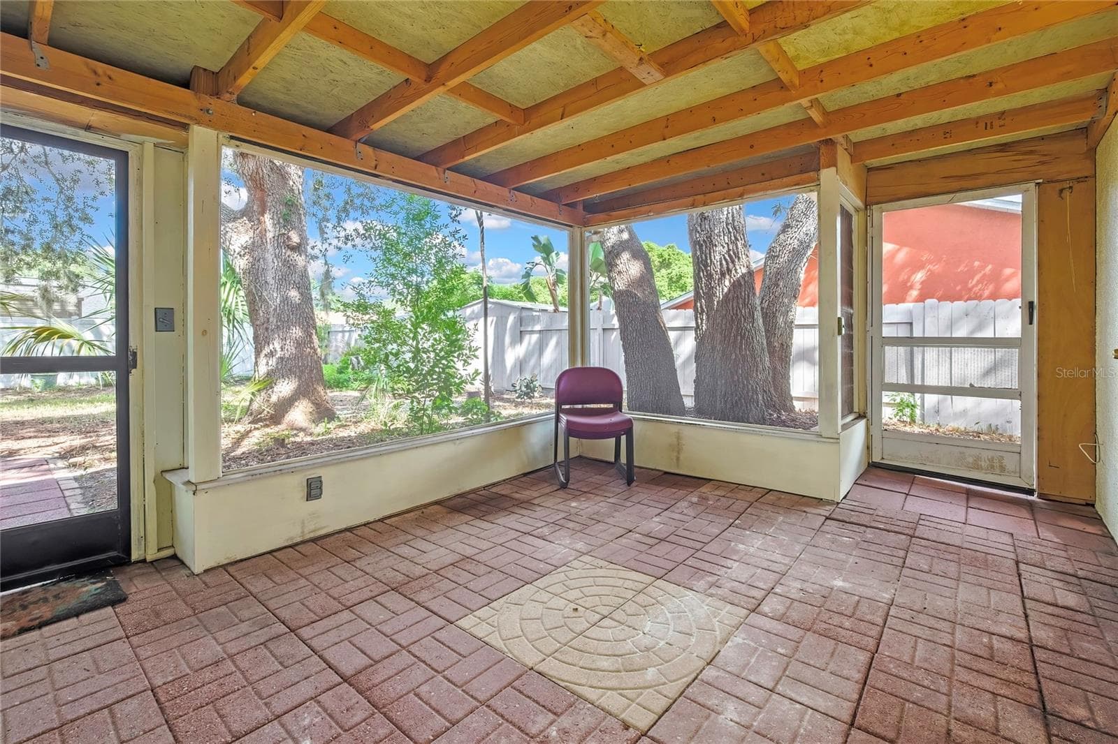 Covered back porch - 1185 MACFARLANE AVE, SPRING HILL