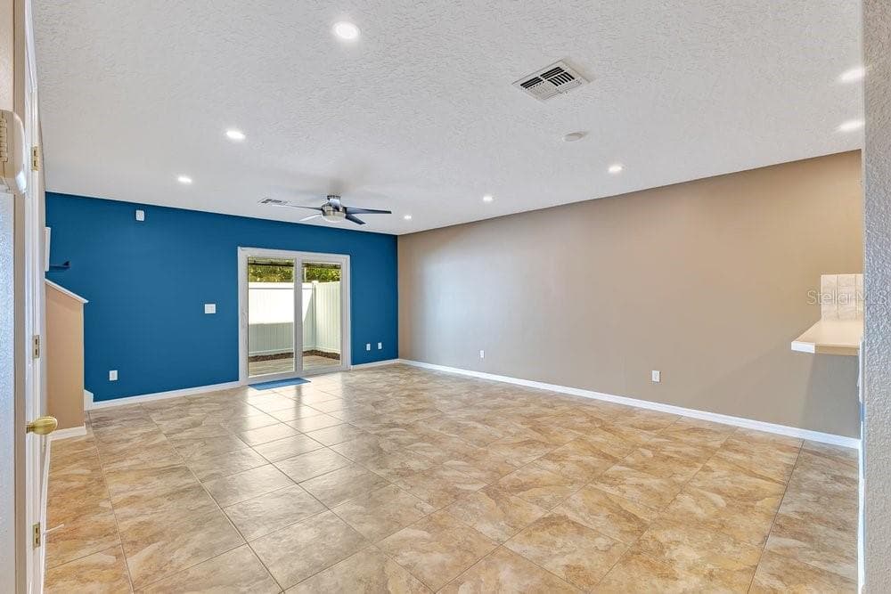 Townhouse at 942 COQUINA ROCK ST, ORLANDO, photo 10 of 61