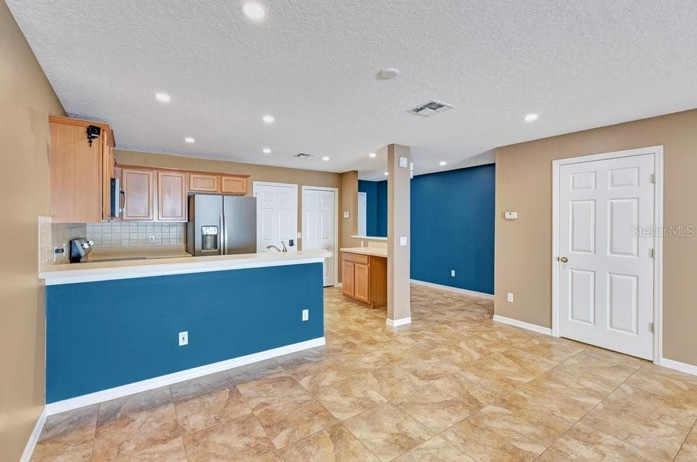 Townhouse at 942 COQUINA ROCK ST, ORLANDO, photo 14 of 61