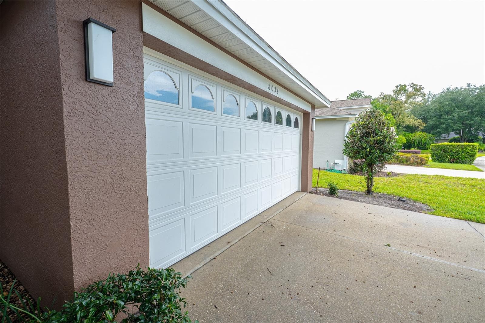 Single Family Residence at 8034 ARCADIAN CT, MOUNT DORA, photo 14 of 58