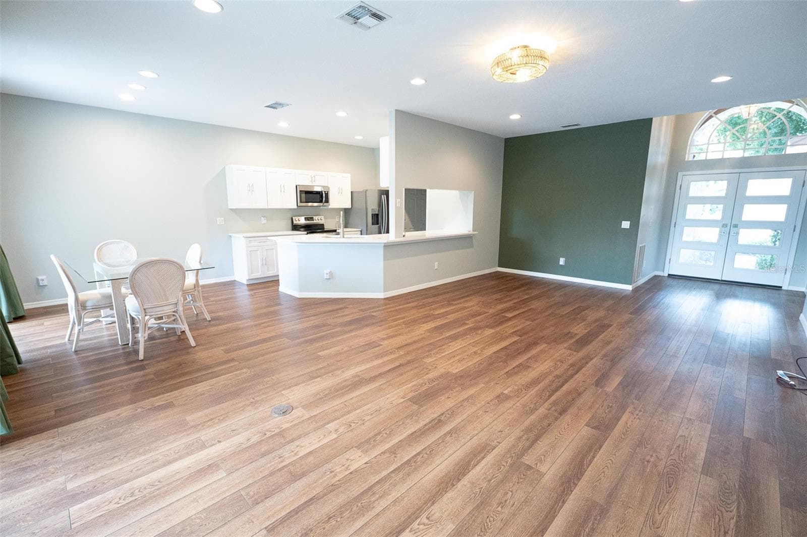 Single Family Residence at 8034 ARCADIAN CT, MOUNT DORA, photo 44 of 58