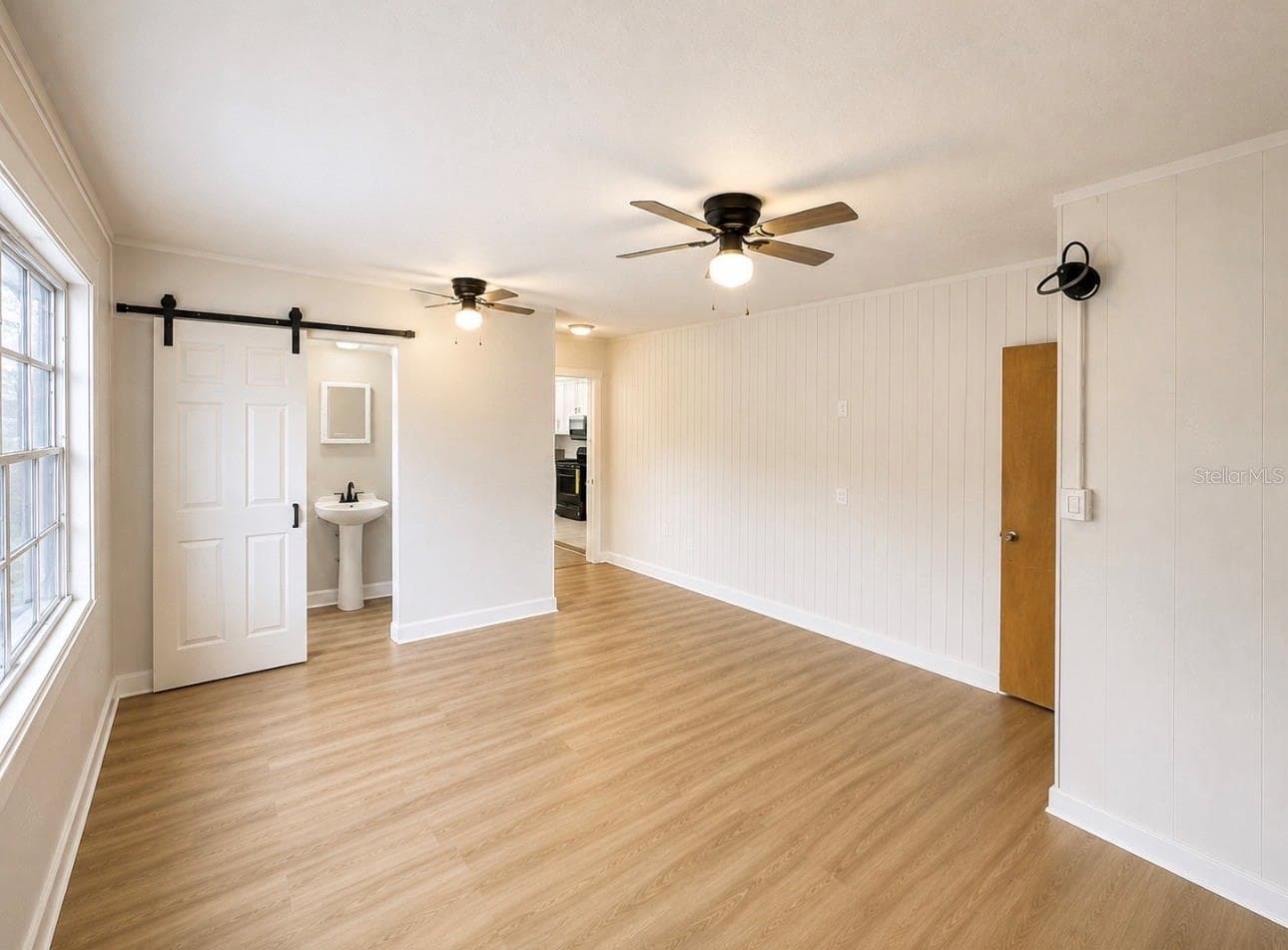 Single Family Residence at 3101 FLOWERTREE RD, BELLE ISLE, photo 37 of 65