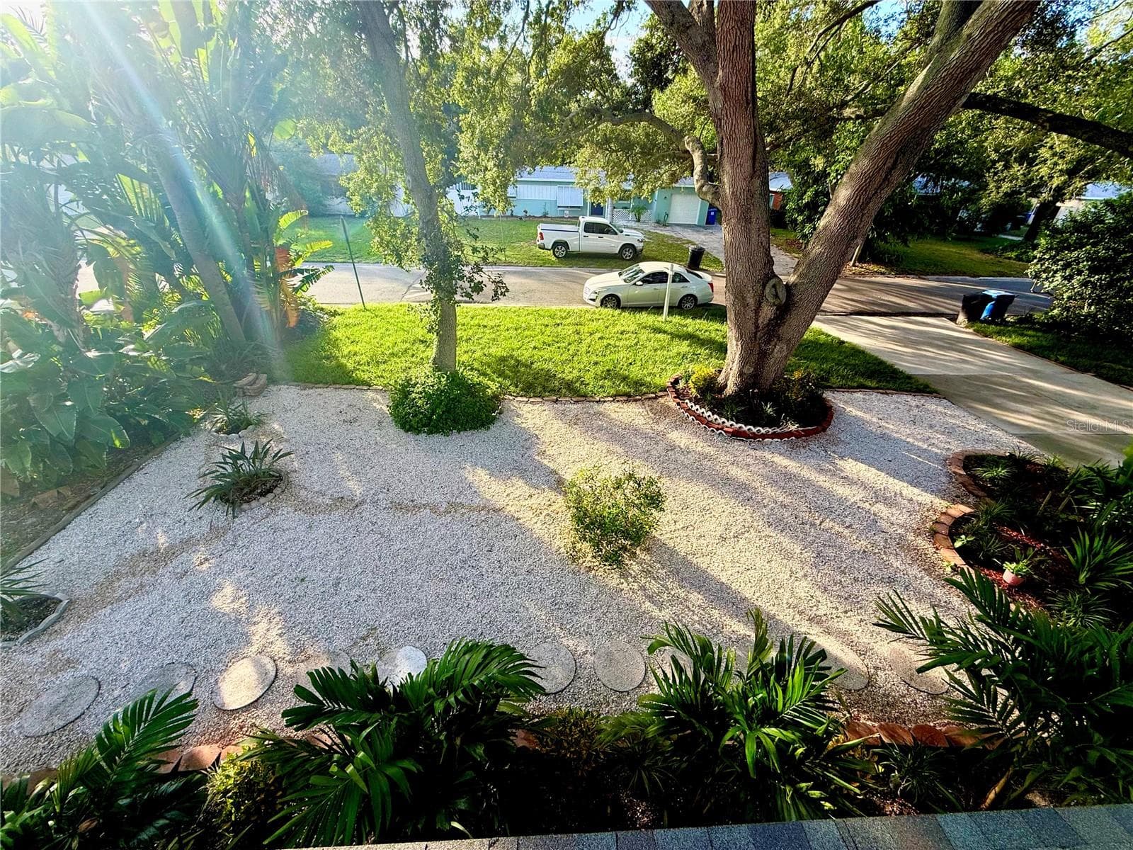 Single Family Residence at 1557 ROBINSON DR N, ST PETERSBURG, photo 44 of 45