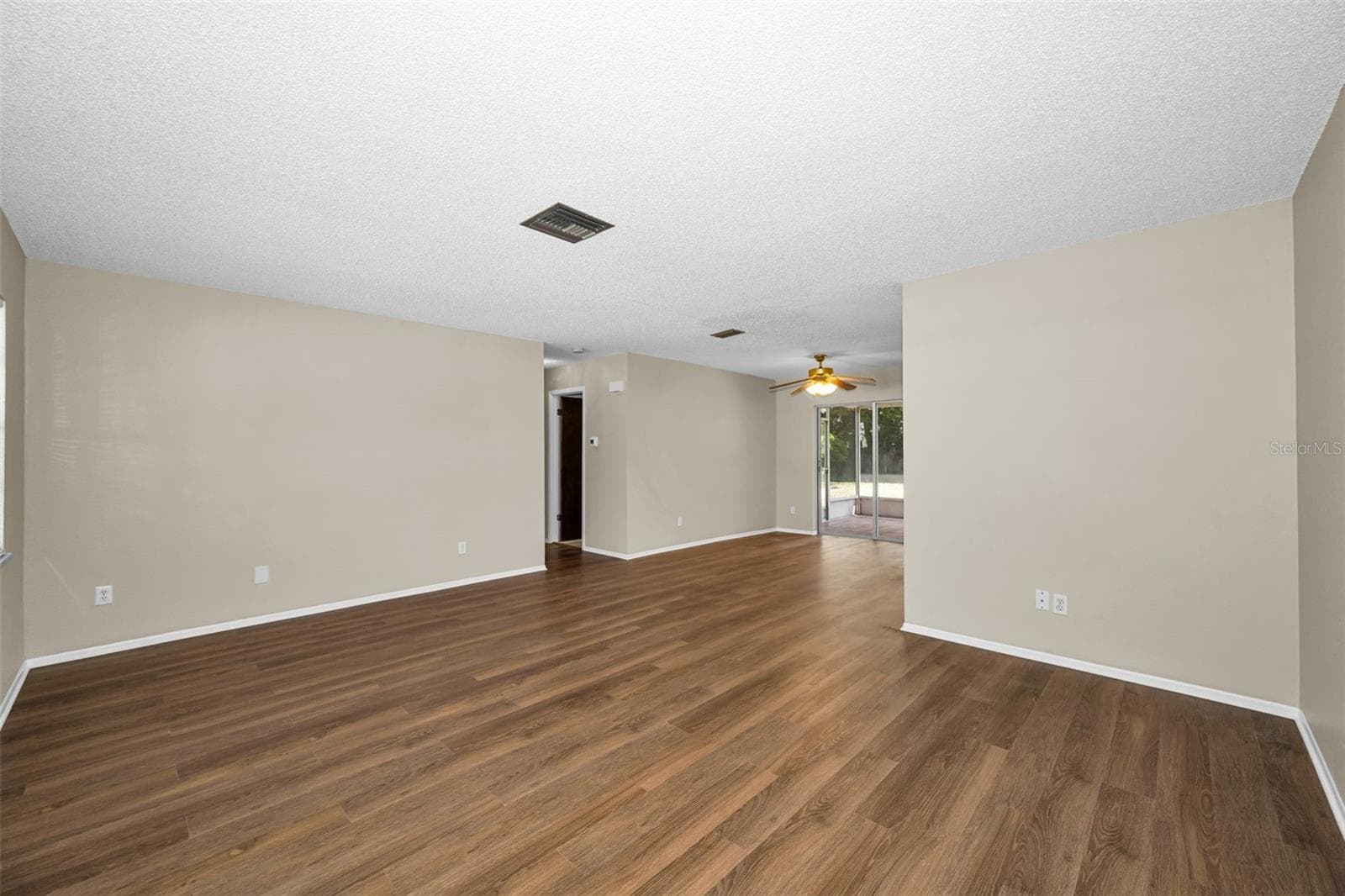 Single Family Residence at 362 PORTLAND AVE, SPRING HILL, photo 13 of 50