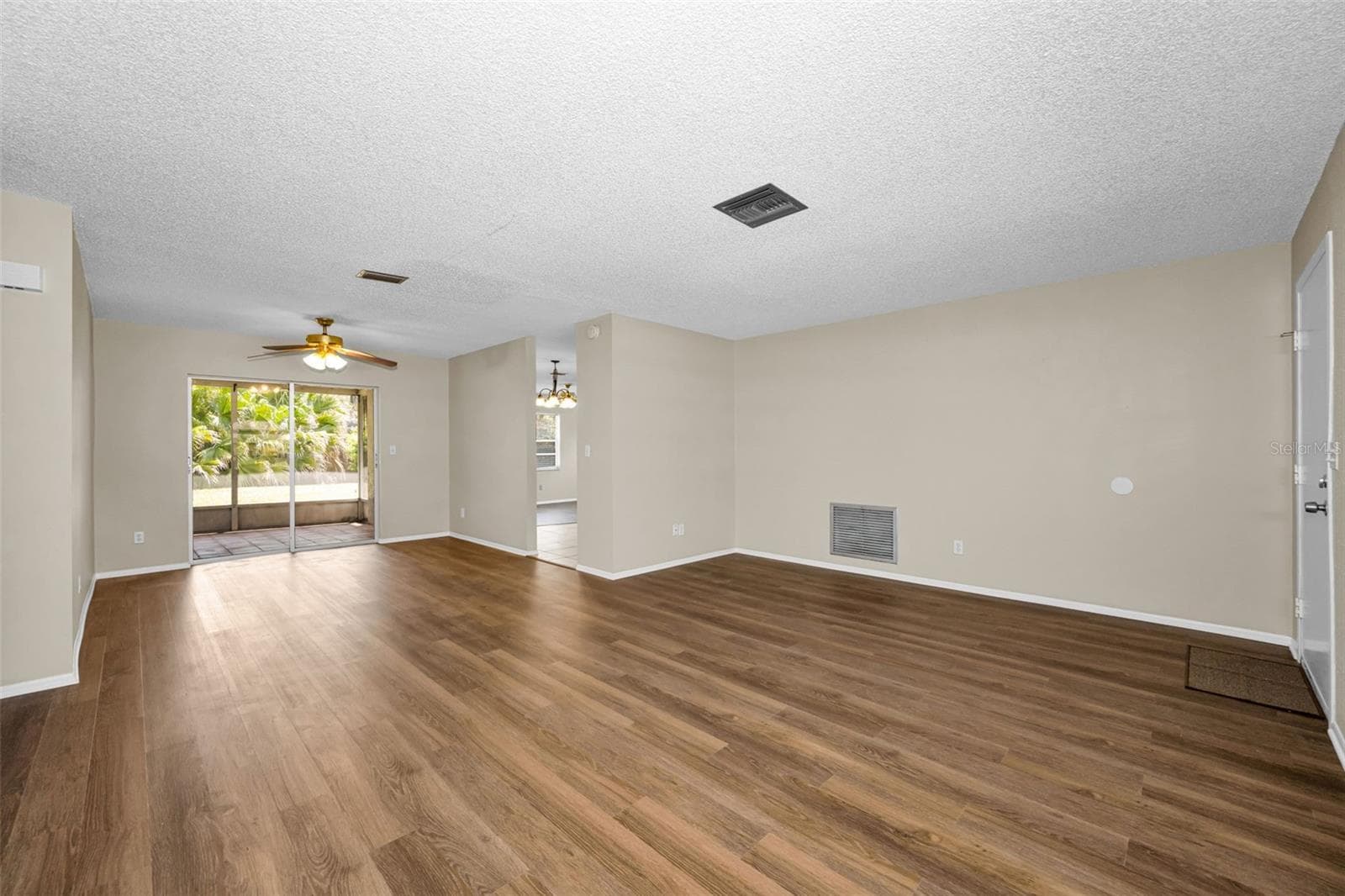 Single Family Residence at 362 PORTLAND AVE, SPRING HILL, photo 15 of 50