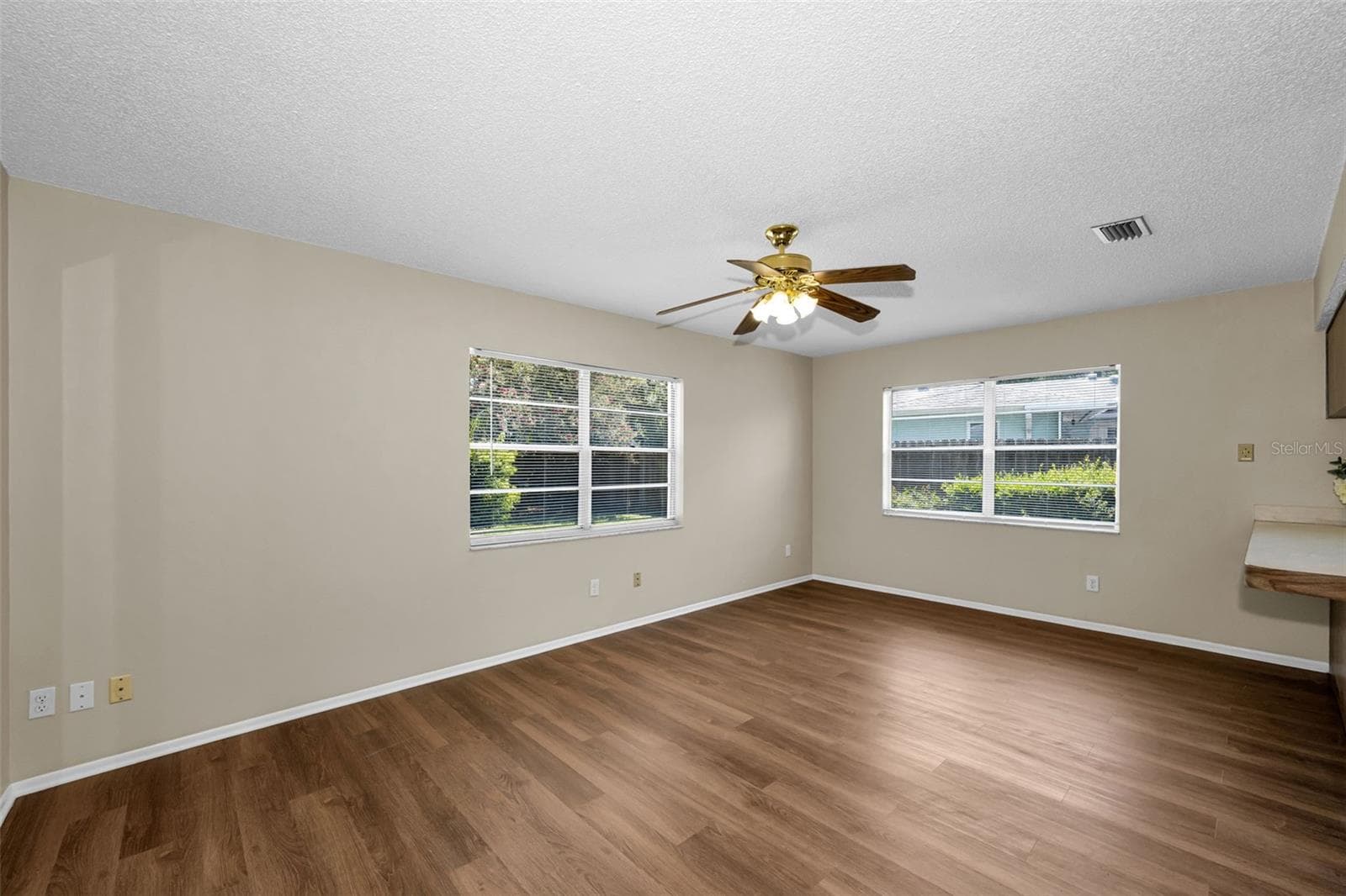 Single Family Residence at 362 PORTLAND AVE, SPRING HILL, photo 39 of 50