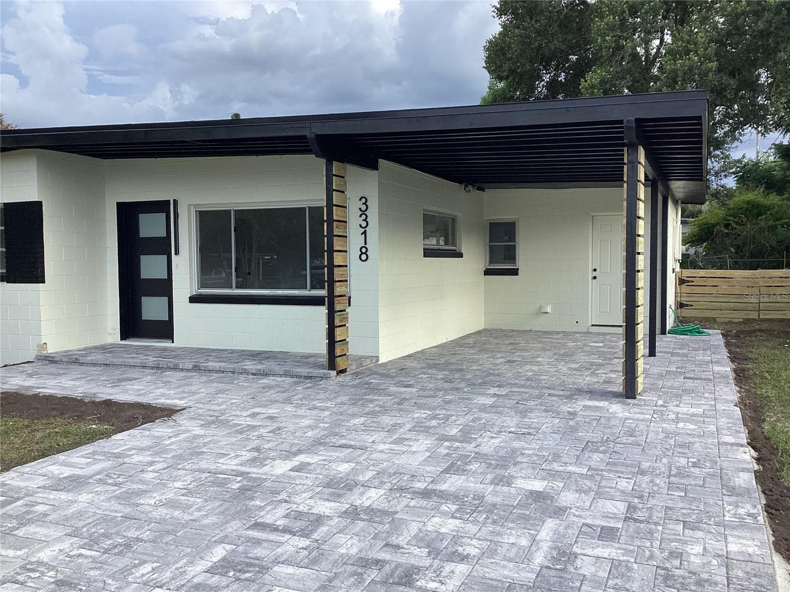 Single Family Residence at 3318 DEBBIE DR, ORLANDO, photo 2 of 60