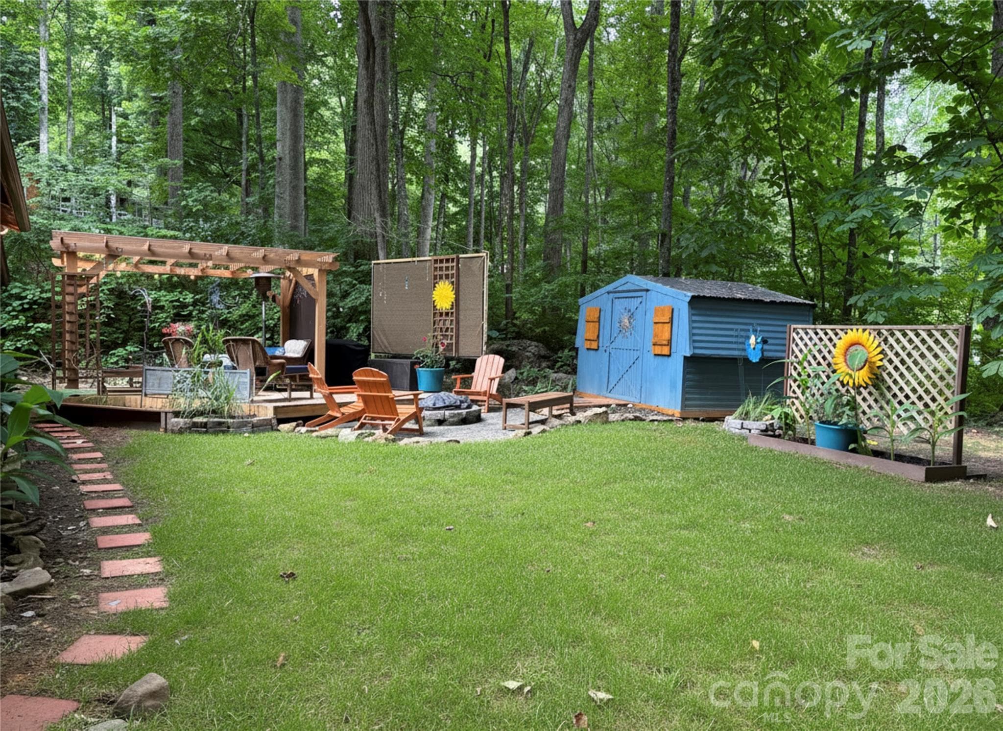 Flat yard - OutDoor Living area with firepit and storage shed - 398 Locust Drive, Maggie Valley