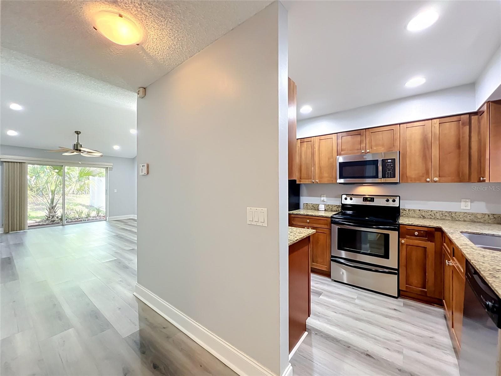 Entrance view - 5440 E MICHIGAN ST #5440-2, ORLANDO