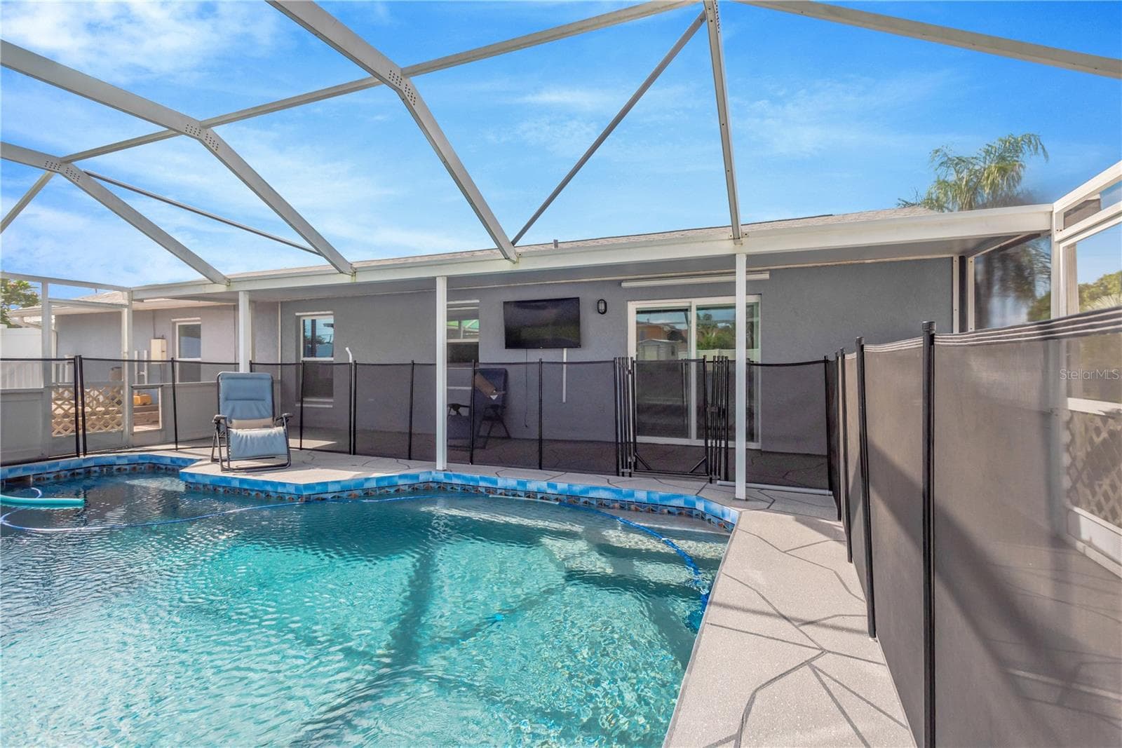 Pool - 2054 SAFFOLD PARK DR, RUSKIN