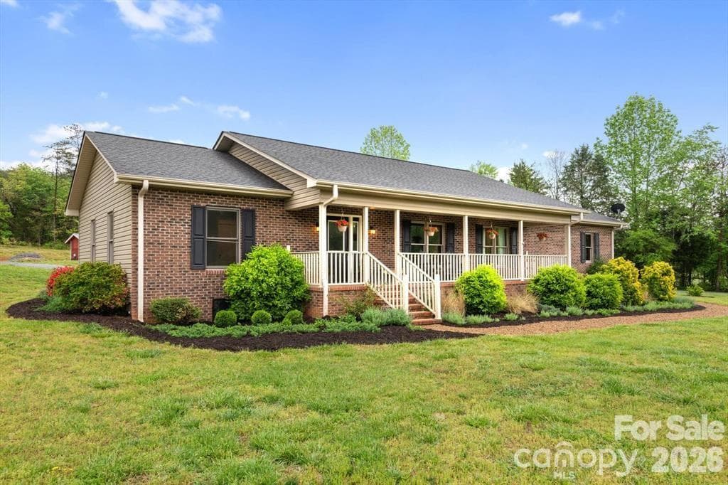 Front of House - 1091 Bill Collins Road, Columbus