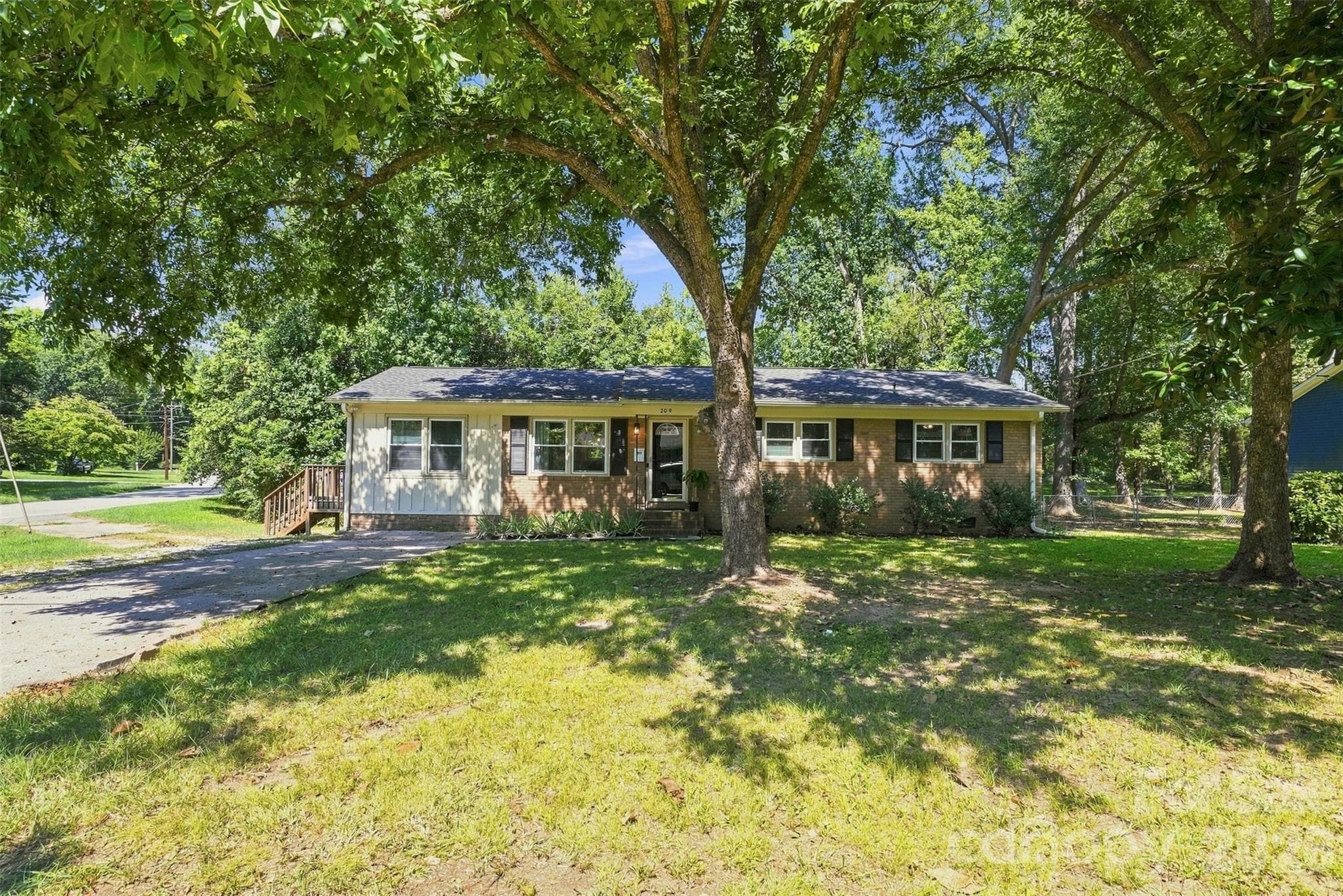 209 Azalea Road