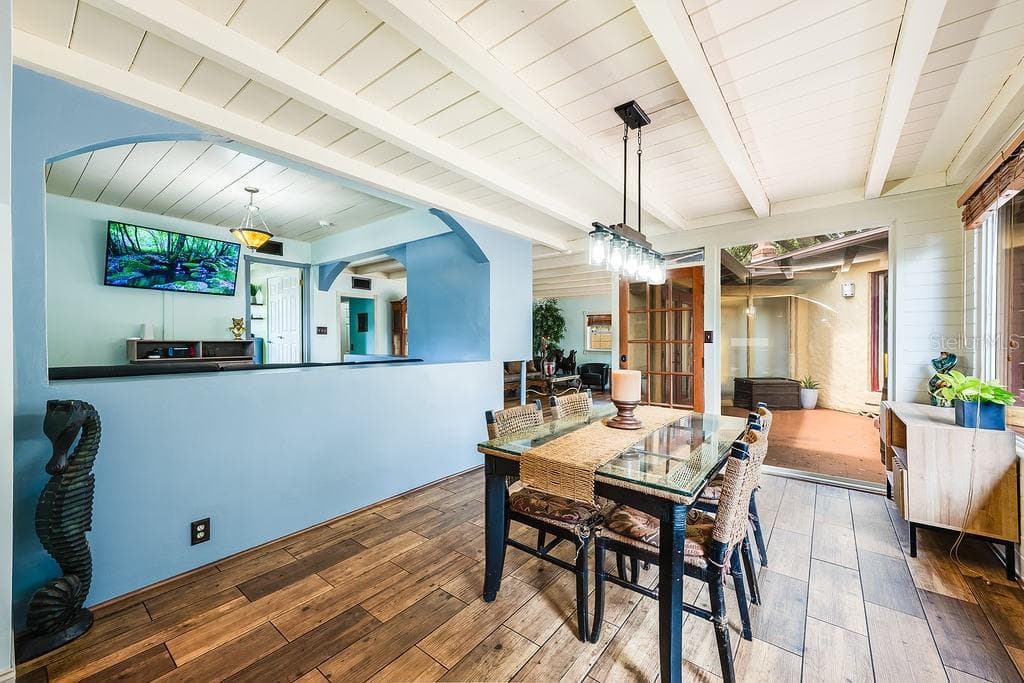 Single Family Residence at 1835 OAK LN, ORLANDO, photo 10 of 62