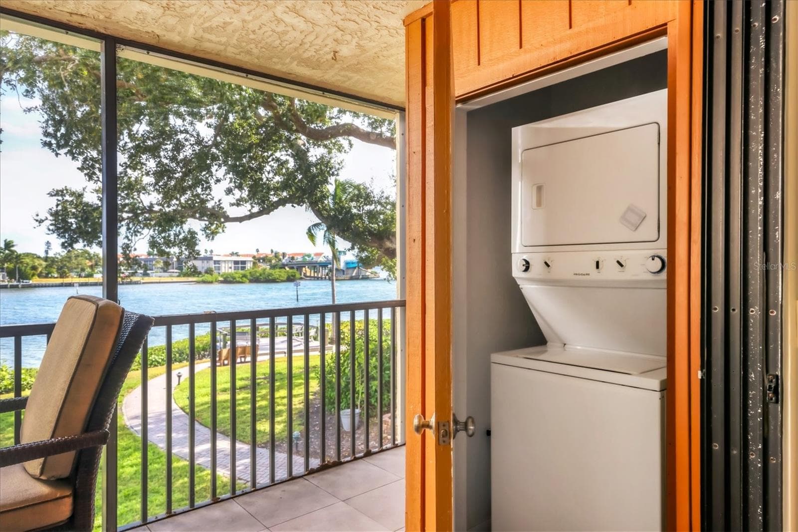 Condominium at 1900 COVE II PL #127, SARASOTA, photo 16 of 50