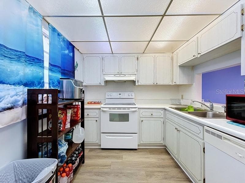 Condominium at 10351 REGAL DR #5, LARGO, photo 6 of 20