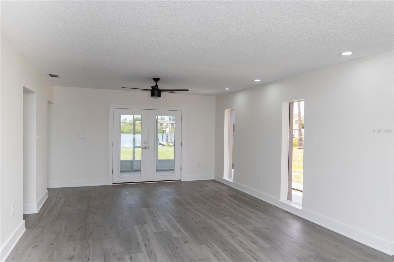 Single Family Residence at 5303 SEA FOREST DR, NEW PORT RICHEY, photo 13 of 59