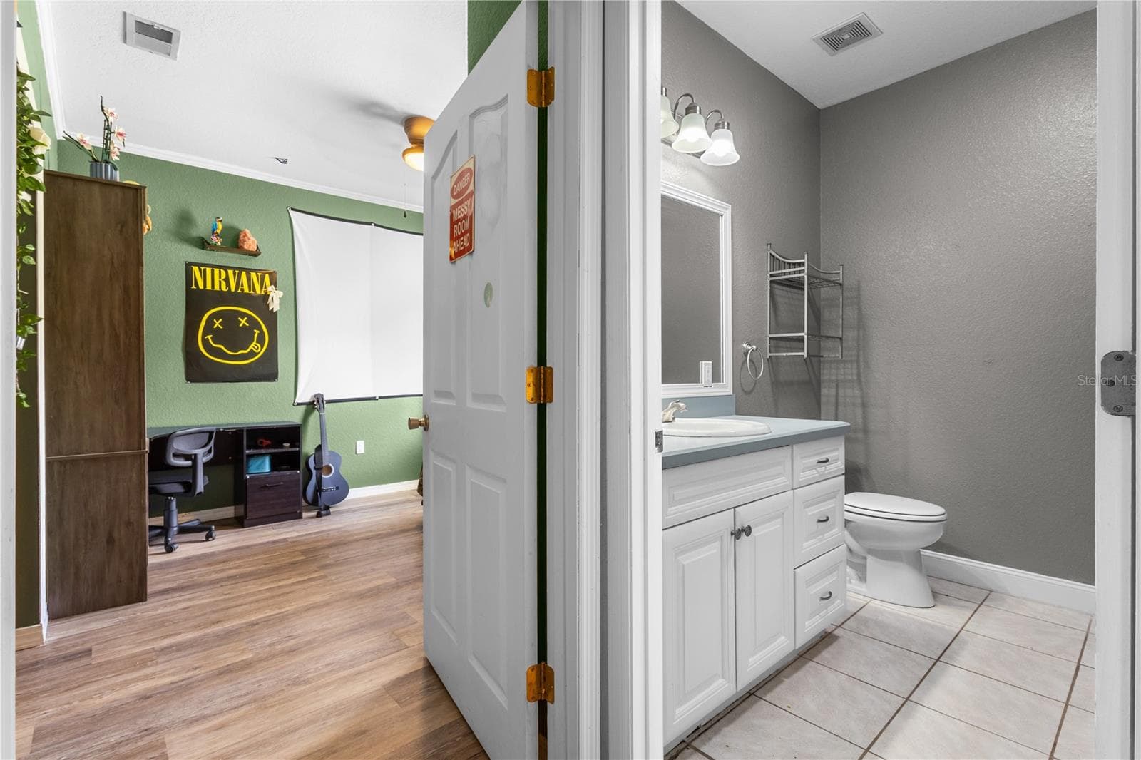 Bathroom #3 - 324 NE 300TH ST, CROSS CITY