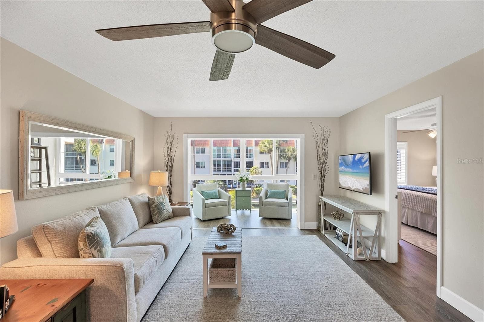 Refined coastal decor - 210 SANTA MARIA ST #248, VENICE