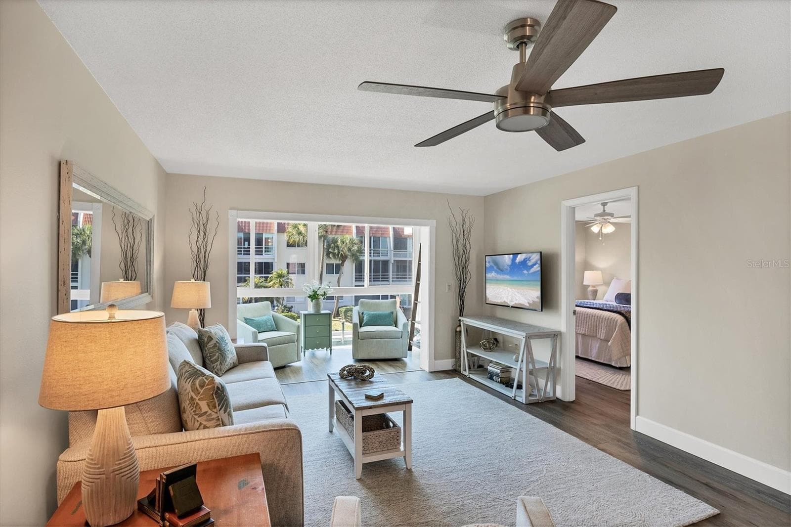 Spacious living spaces - 210 SANTA MARIA ST #248, VENICE